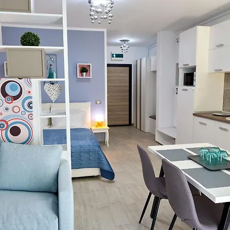 Mareea Studios In Alezzi Beach Resort Spa N Pools Apartmán *