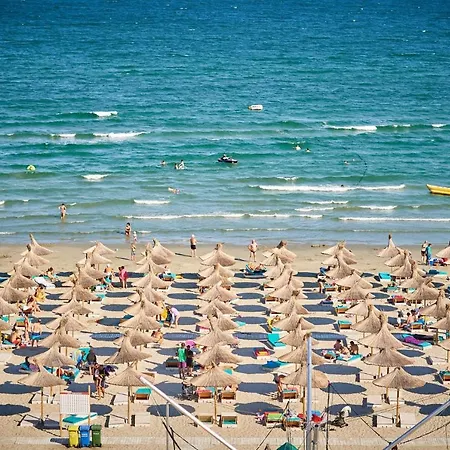 Mareea Studios In Alezzi Beach Resort Spa N Pools Apartmán *